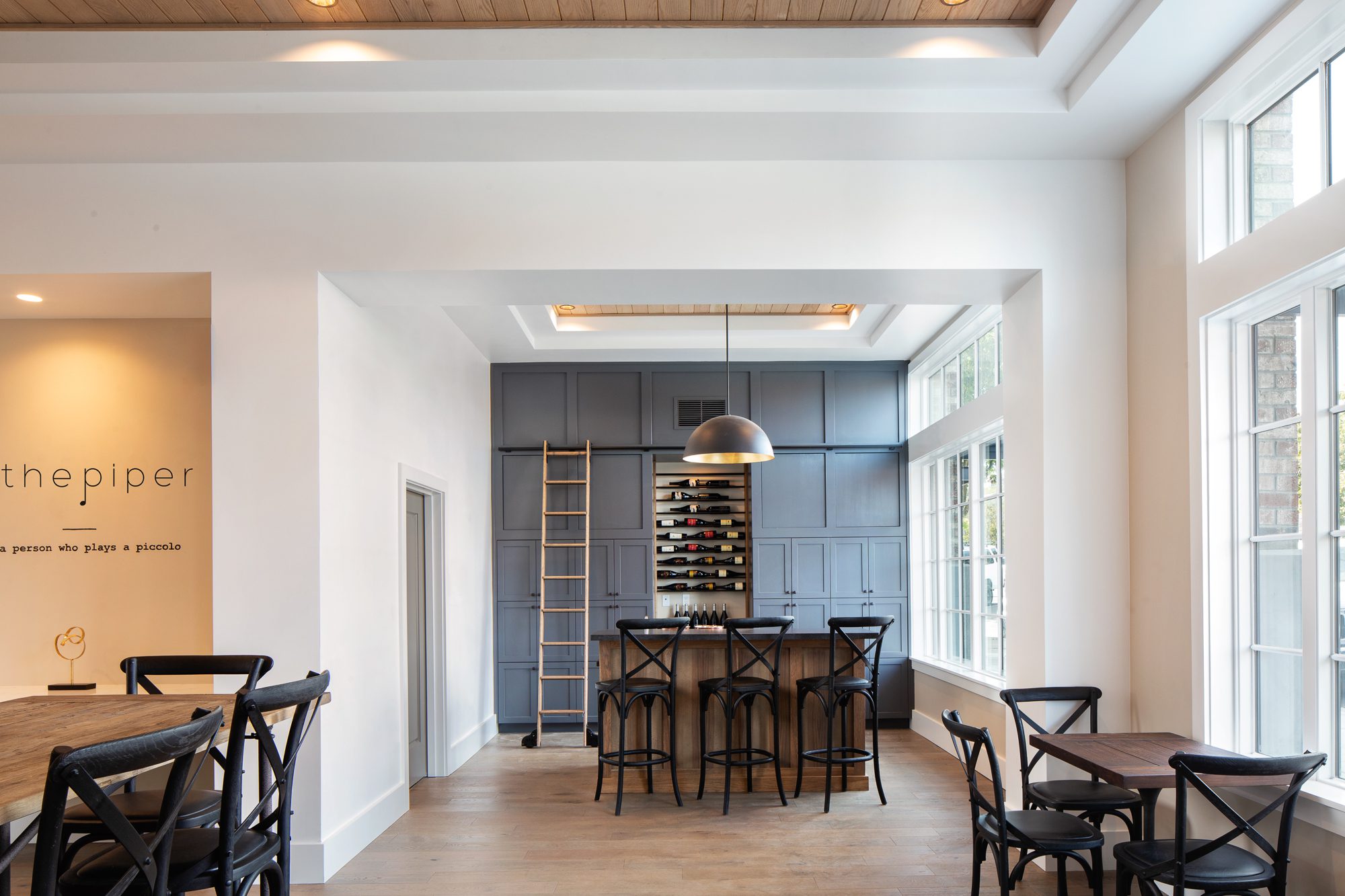 Piper Wine Lounge in Paso Robles | Wine Tasting & More